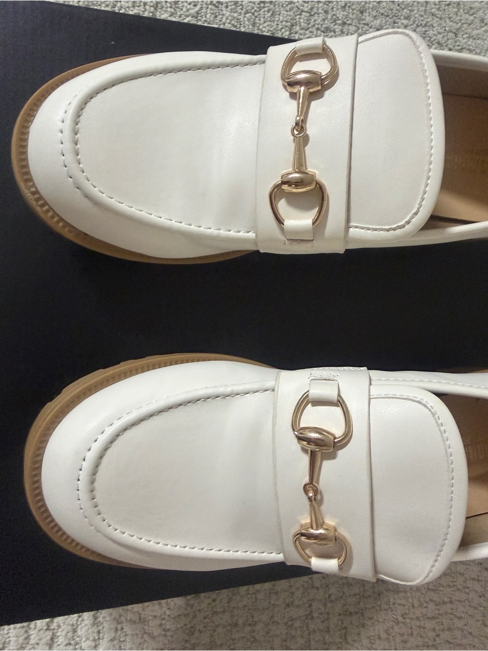 Cushionaire  Memory foam White Loafers with Gold Bit Detail - Picture 2 of 8